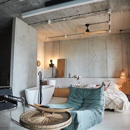 Tulum Apartament - Top Design - Projector - Free Parking - Bath - Spodek - Mck คาโตวีตเซ ภายนอก รูปภาพ